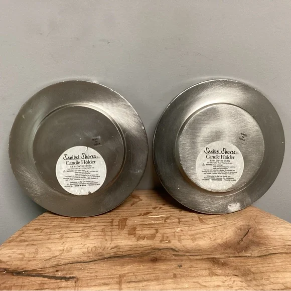 ⚫️ Pair of Sanibel Shores Pewter / Aluminum Crafted Candle Holders - Decor - Picture 8 of 16